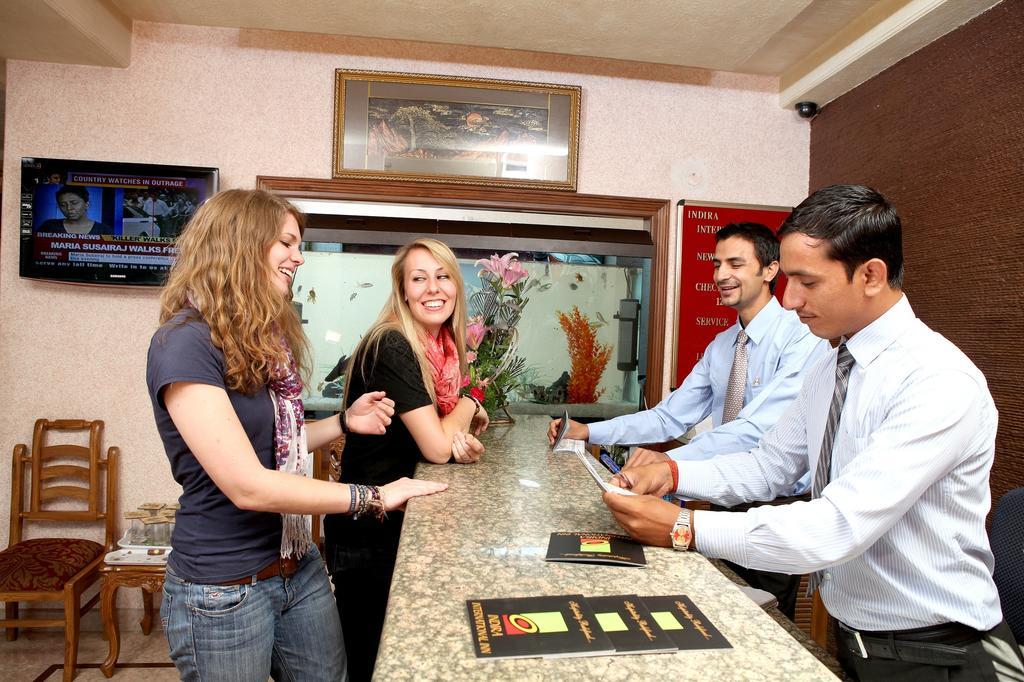 Indira International Inn Нью-Дели Экстерьер фото