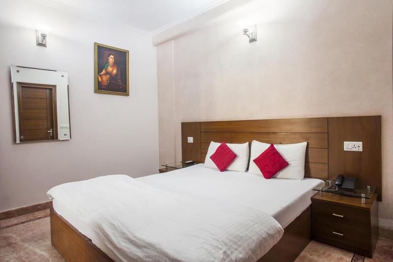 Indira International Inn Нью-Дели Экстерьер фото